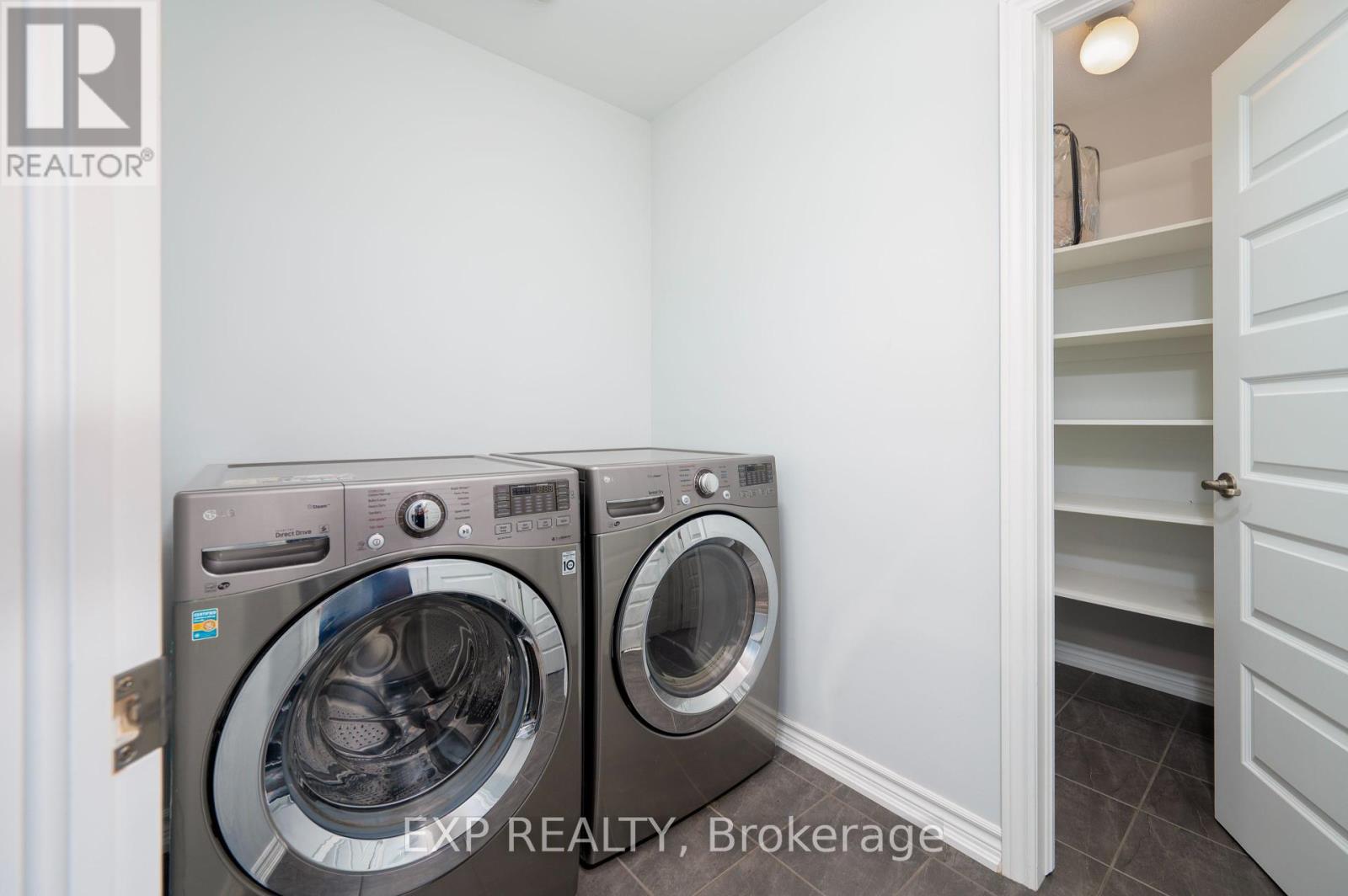 












125 SWEETVALLEY DRIVE

,
Ottawa,




Ontario
K4A1A4

