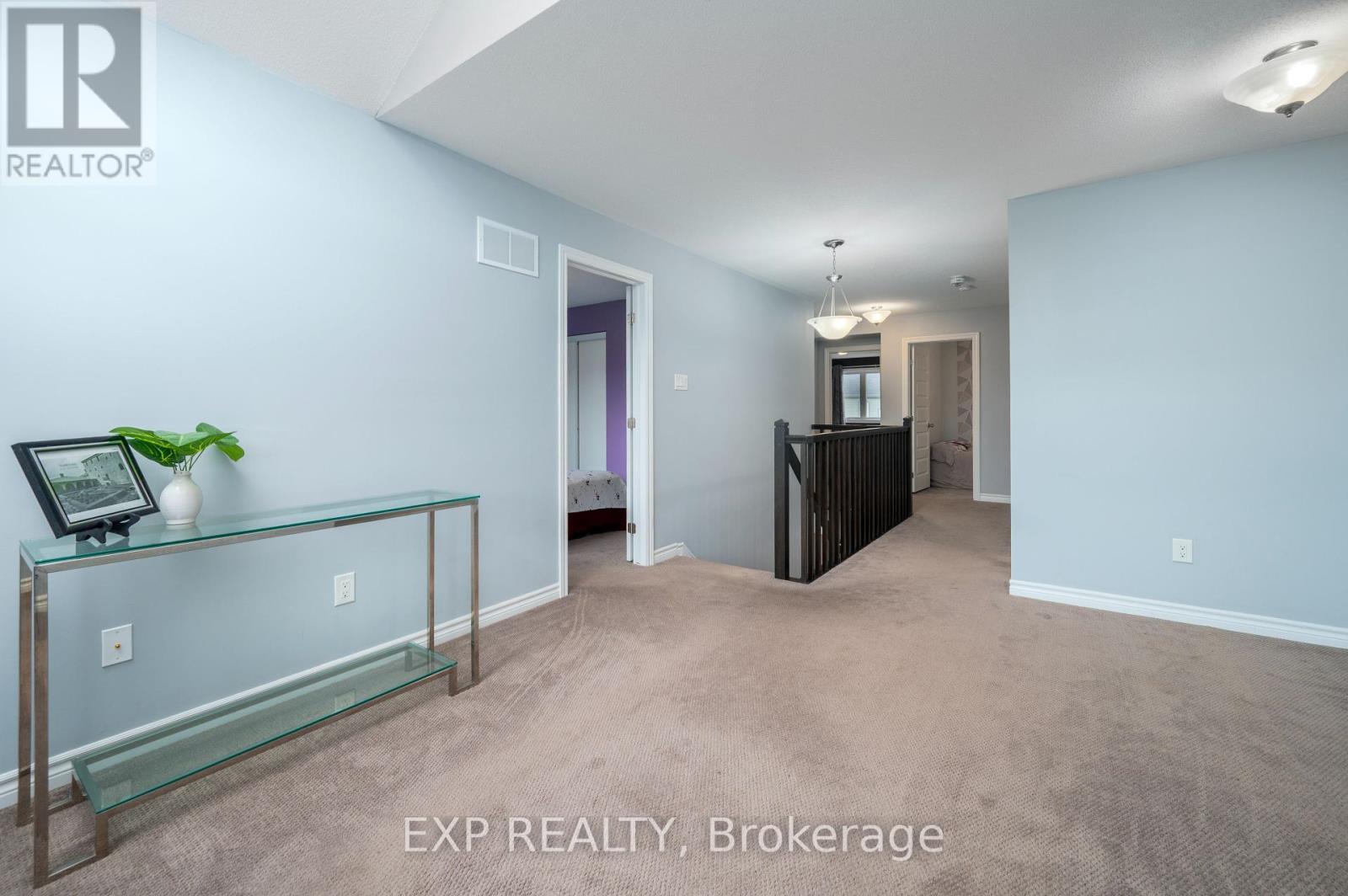 












125 SWEETVALLEY DRIVE

,
Ottawa,




Ontario
K4A1A4

