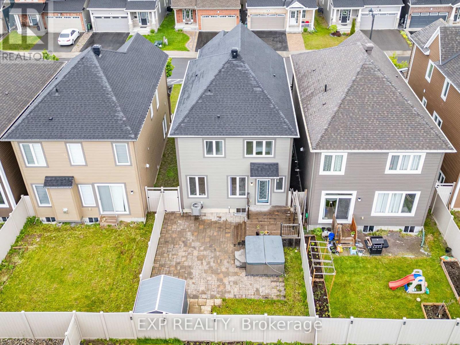 












125 SWEETVALLEY DRIVE

,
Ottawa,




Ontario
K4A1A4

