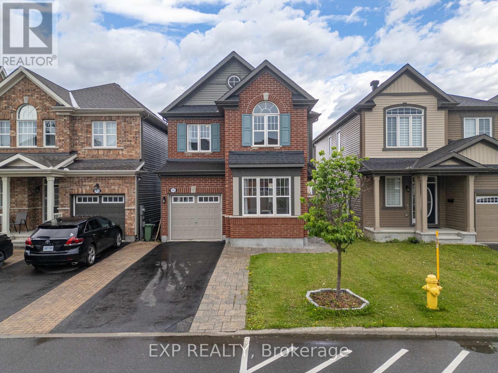 












125 SWEETVALLEY DRIVE

,
Ottawa,




Ontario
K4A1A4

