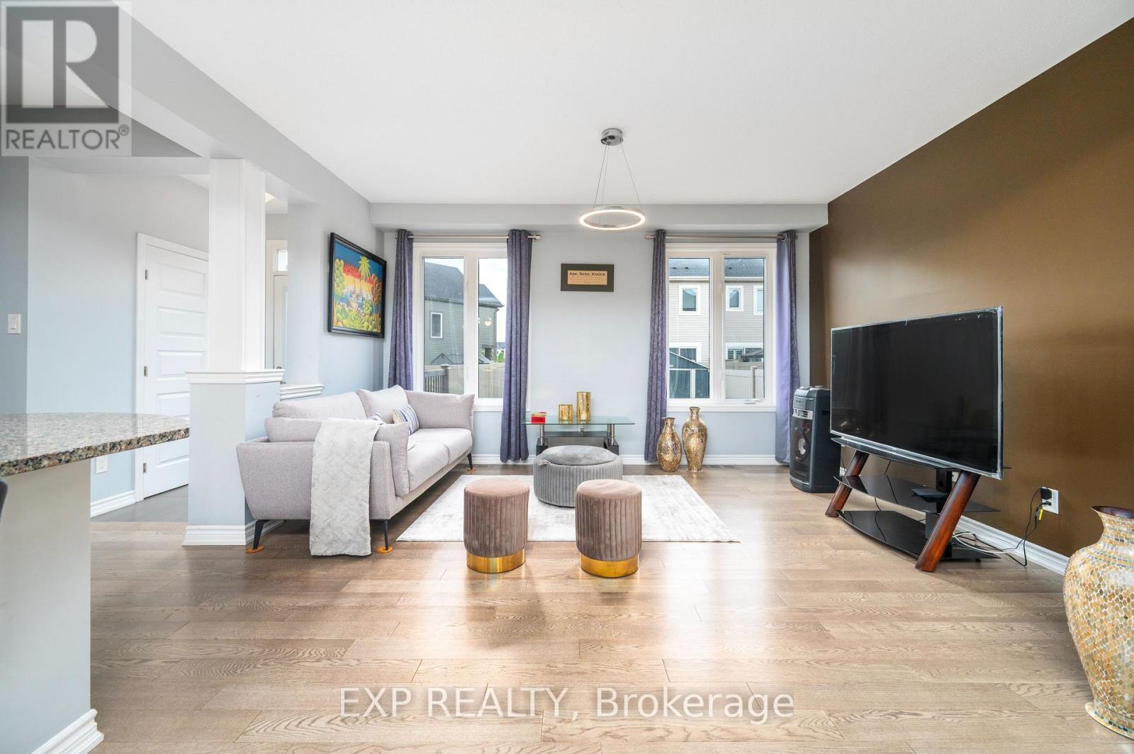 












125 SWEETVALLEY DRIVE

,
Ottawa,




Ontario
K4A1A4

