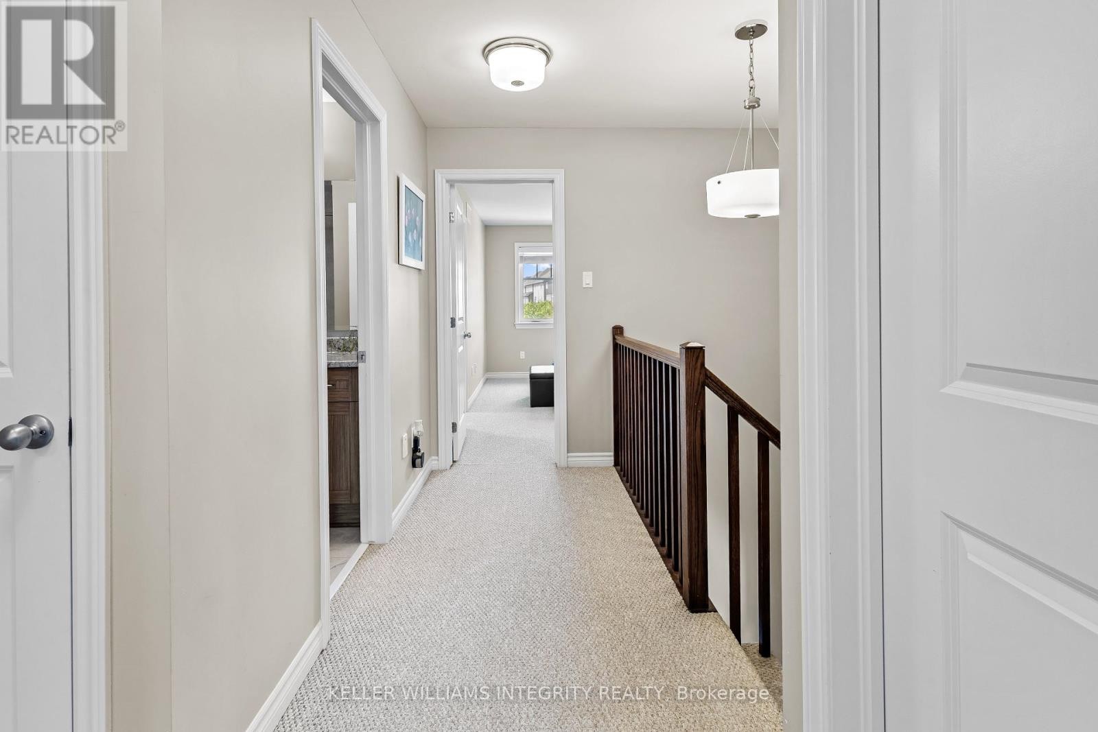 












313 WARMSTONE DRIVE

,
Ottawa,




Ontario
K2S0N9

