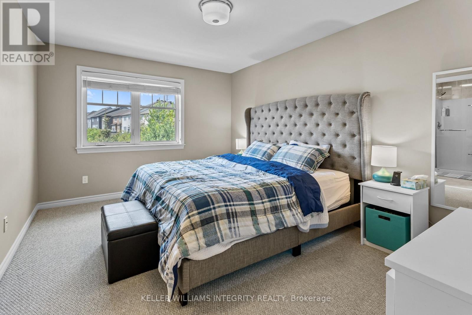 












313 WARMSTONE DRIVE

,
Ottawa,




Ontario
K2S0N9


