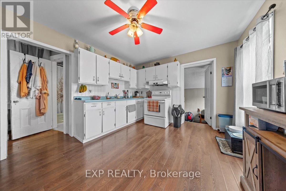 












60 PEARL STREET E

,
Brockville,




Ontario
K6V1P7

