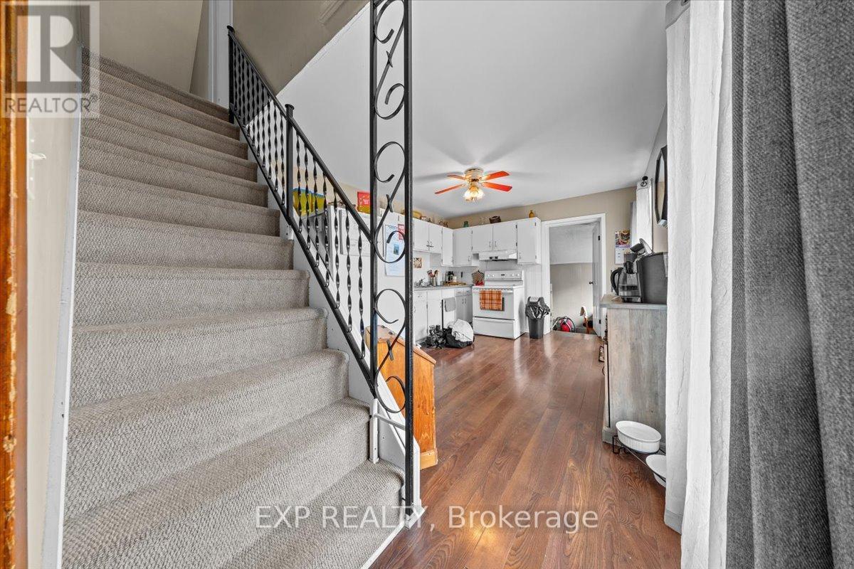












60 PEARL STREET E

,
Brockville,




Ontario
K6V1P7

