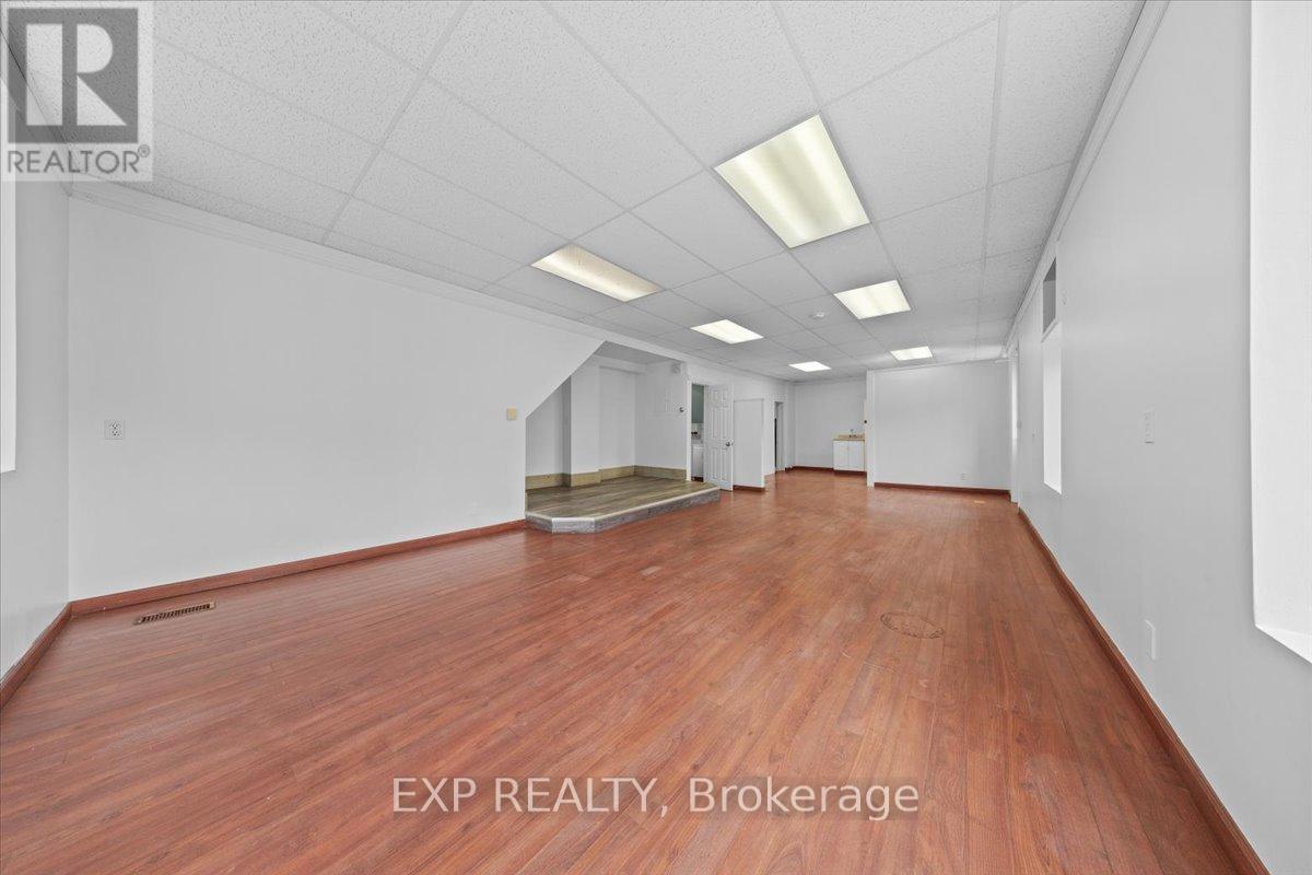 












60 PEARL STREET E

,
Brockville,




Ontario
K6V1P7

