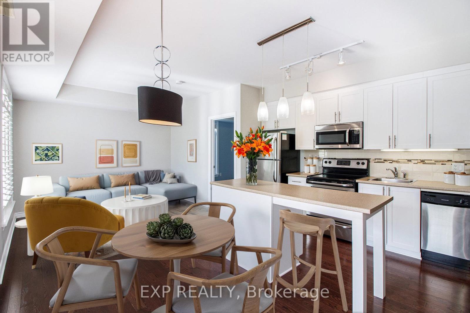 












205 - 755 BEAUPARC PRIVATE

,
Ottawa,




Ontario
K1J0B5

