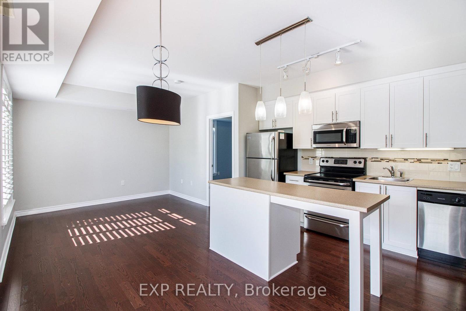 












205 - 755 BEAUPARC PRIVATE

,
Ottawa,




Ontario
K1J0B5

