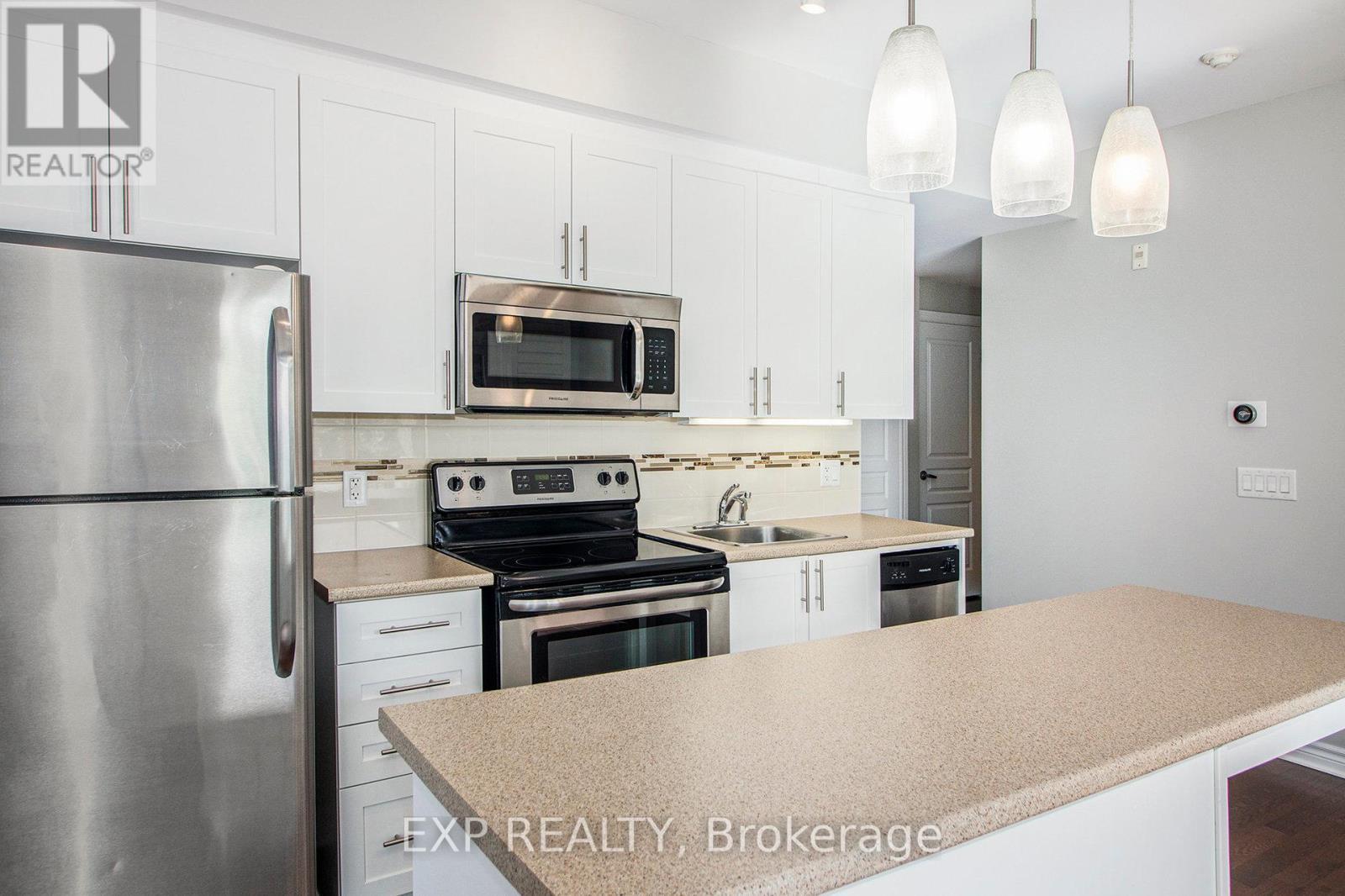 












205 - 755 BEAUPARC PRIVATE

,
Ottawa,




Ontario
K1J0B5

