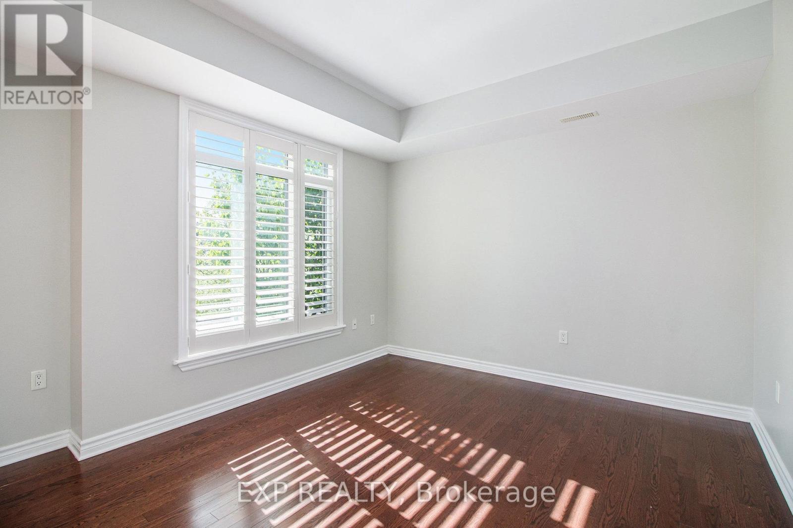 












205 - 755 BEAUPARC PRIVATE

,
Ottawa,




Ontario
K1J0B5

