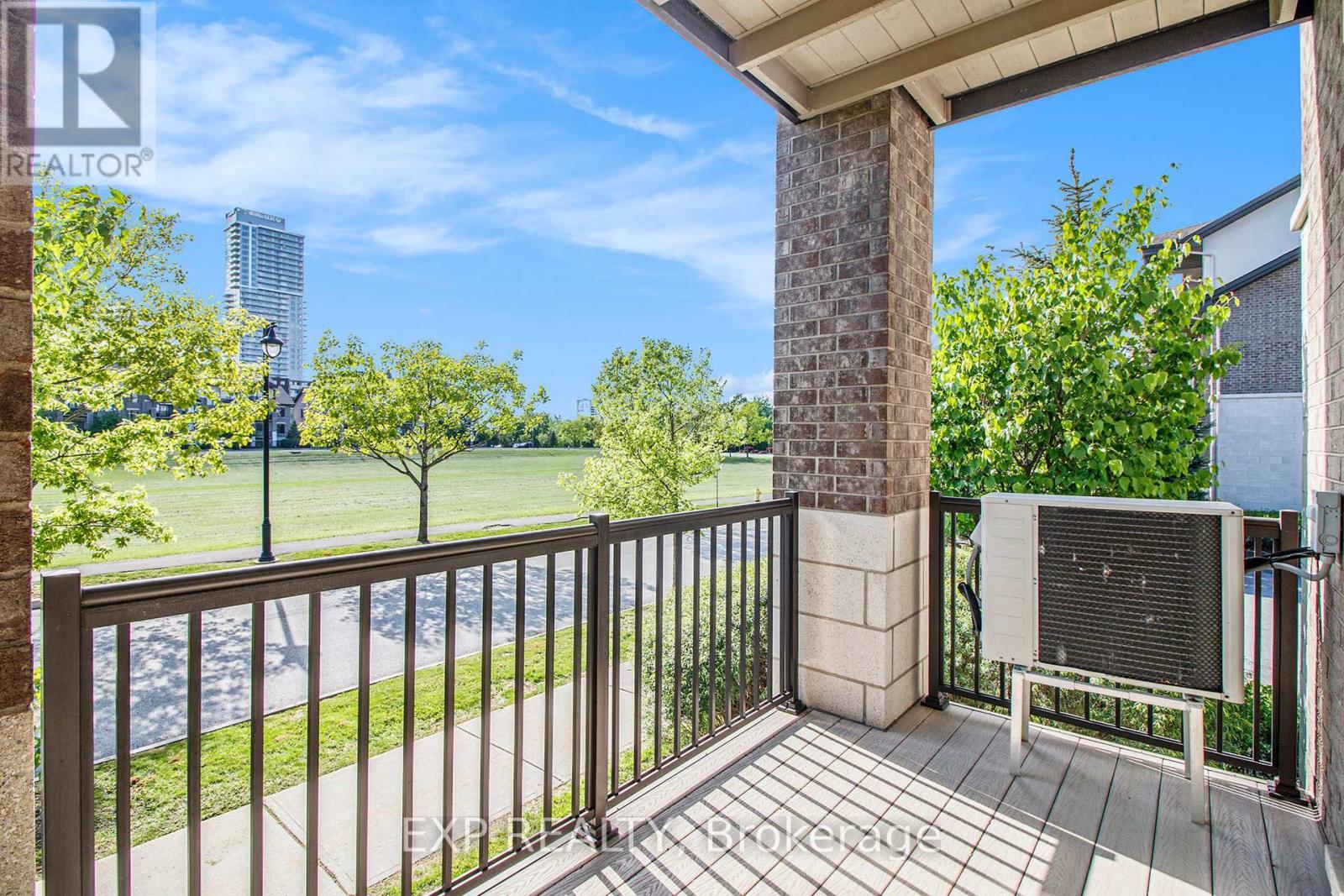 












205 - 755 BEAUPARC PRIVATE

,
Ottawa,




Ontario
K1J0B5

