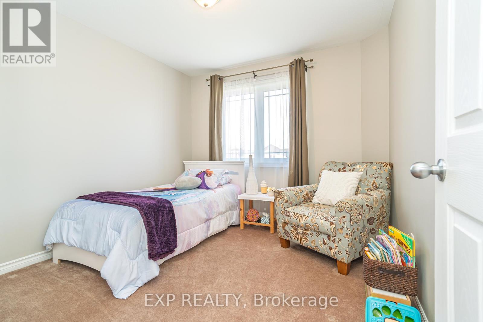 












1836 ARROWGRASS WAY

,
Ottawa,




Ontario
K4A0H9

