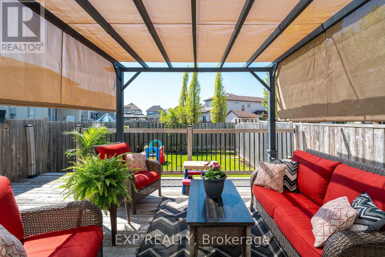 












1836 ARROWGRASS WAY

,
Ottawa,




Ontario
K4A0H9


