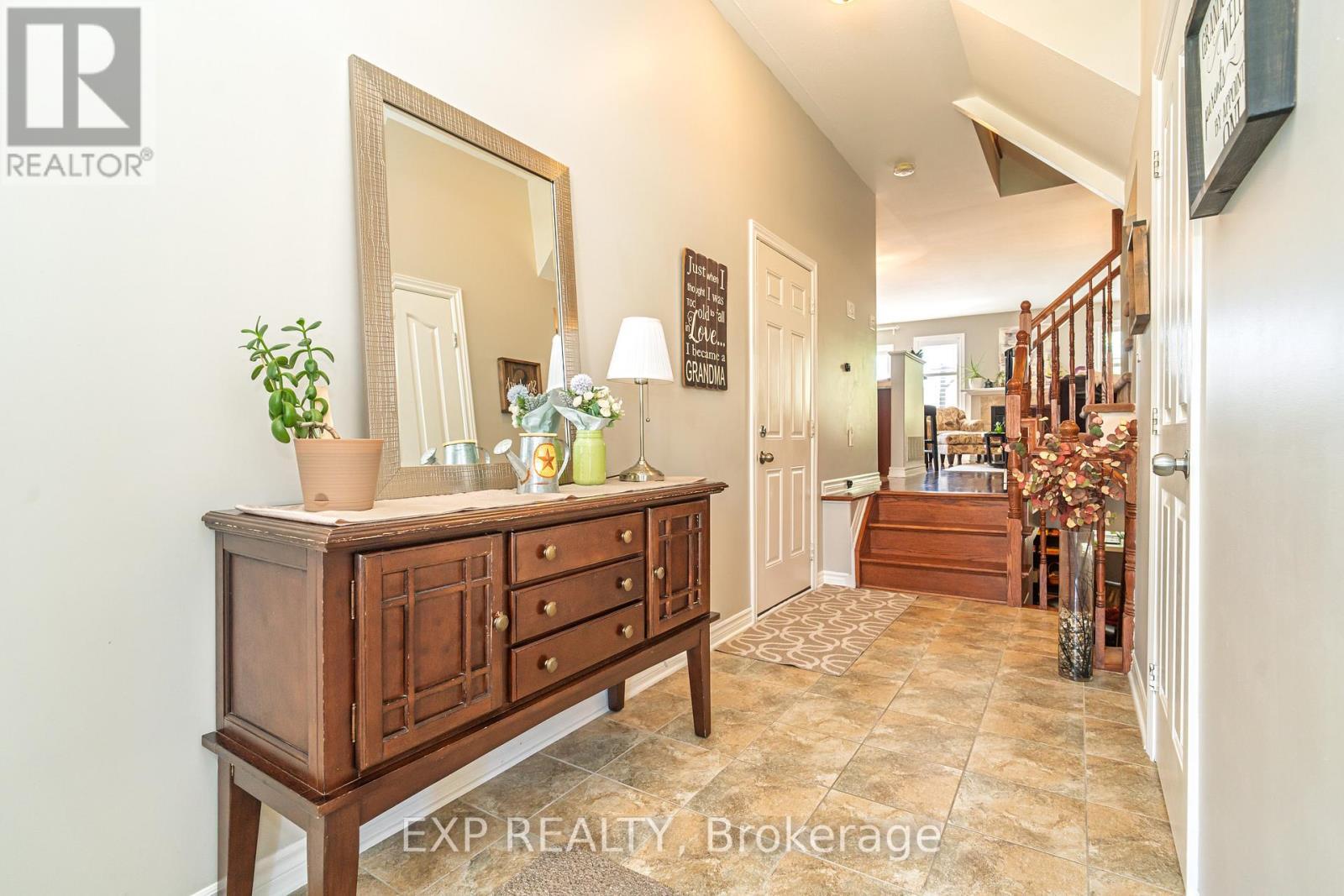 












1836 ARROWGRASS WAY

,
Ottawa,




Ontario
K4A0H9

