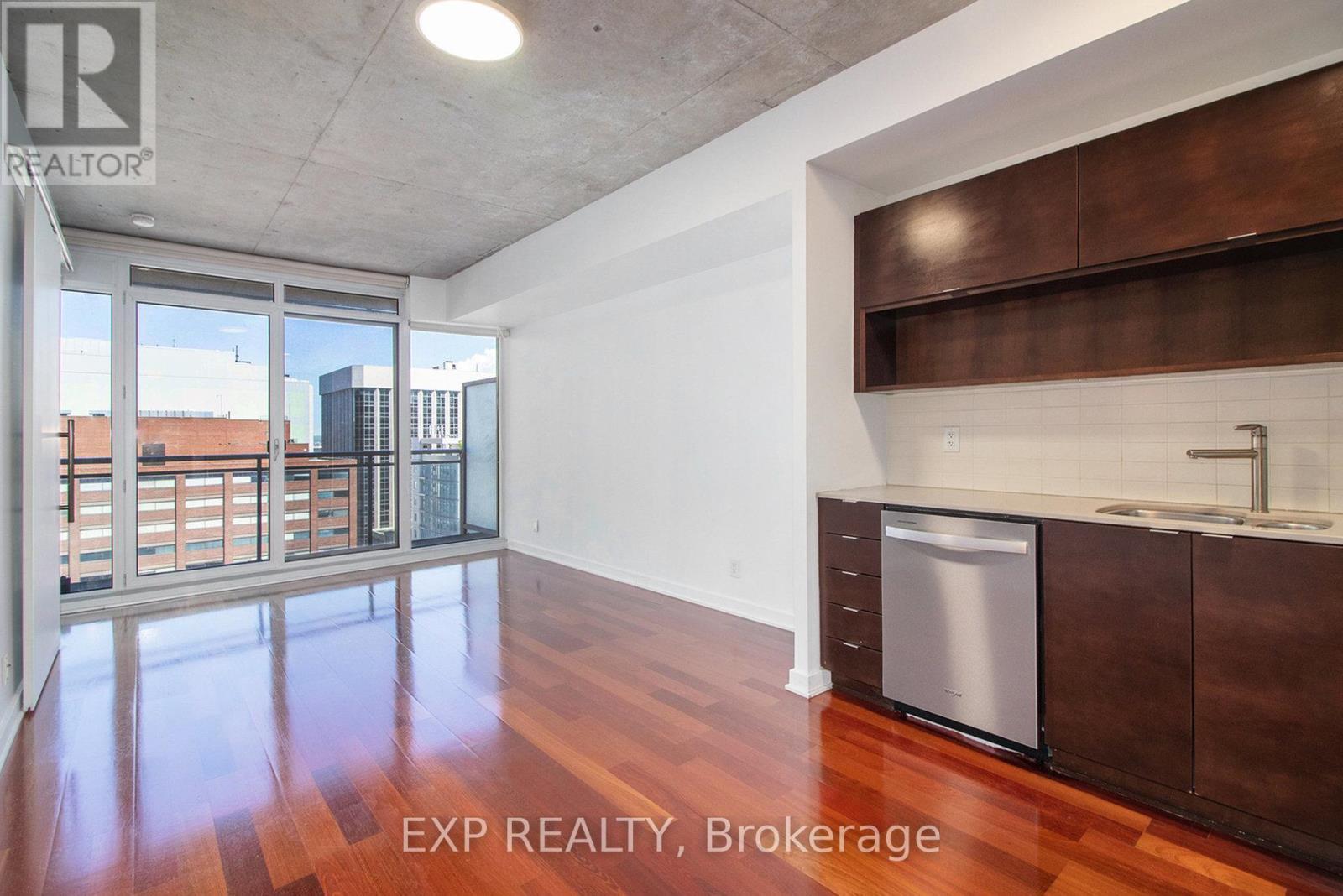 












1305 - 324 LAURIER AVENUE W

,
Ottawa,




Ontario
K1N6P6

