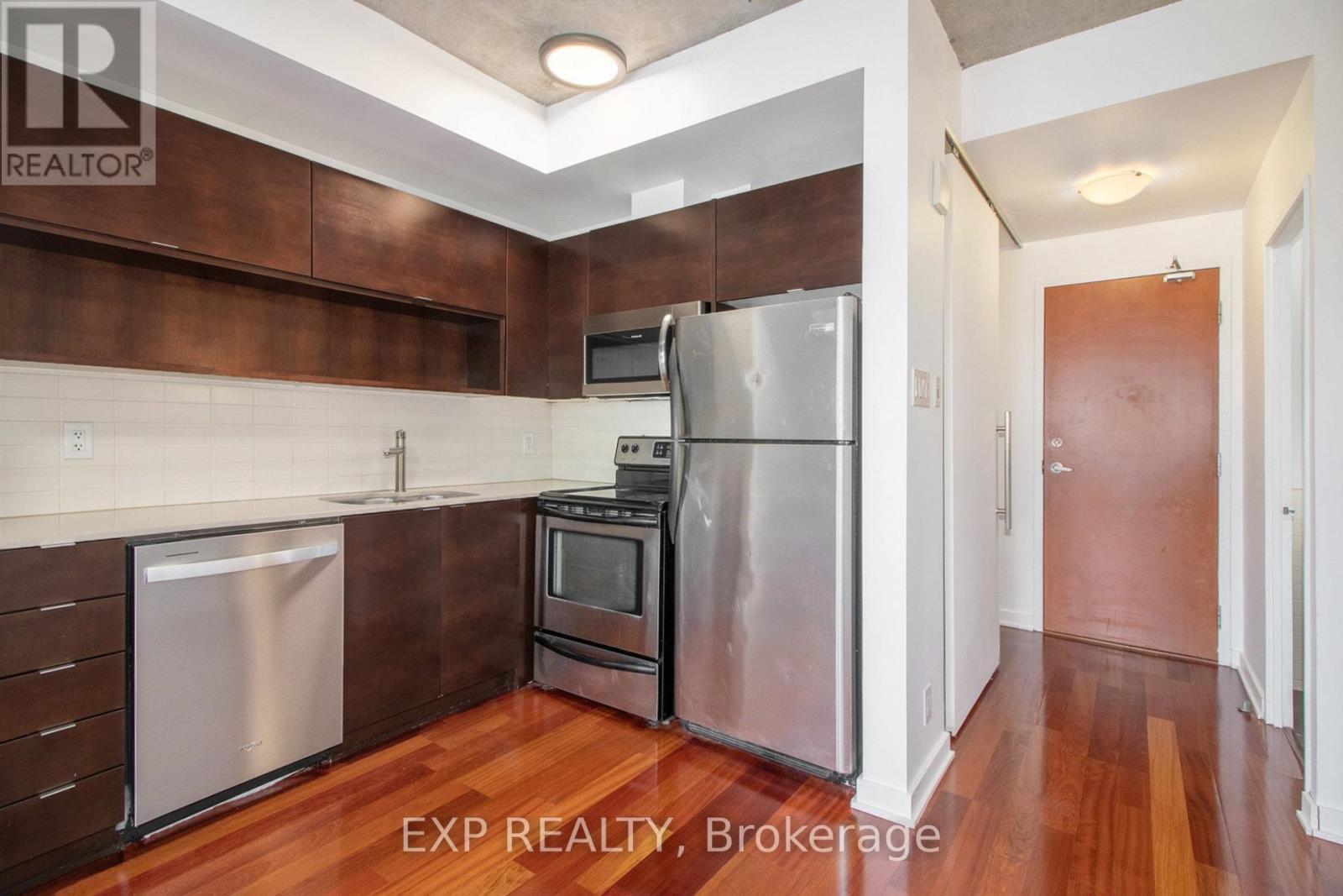 












1305 - 324 LAURIER AVENUE W

,
Ottawa,




Ontario
K1N6P6

