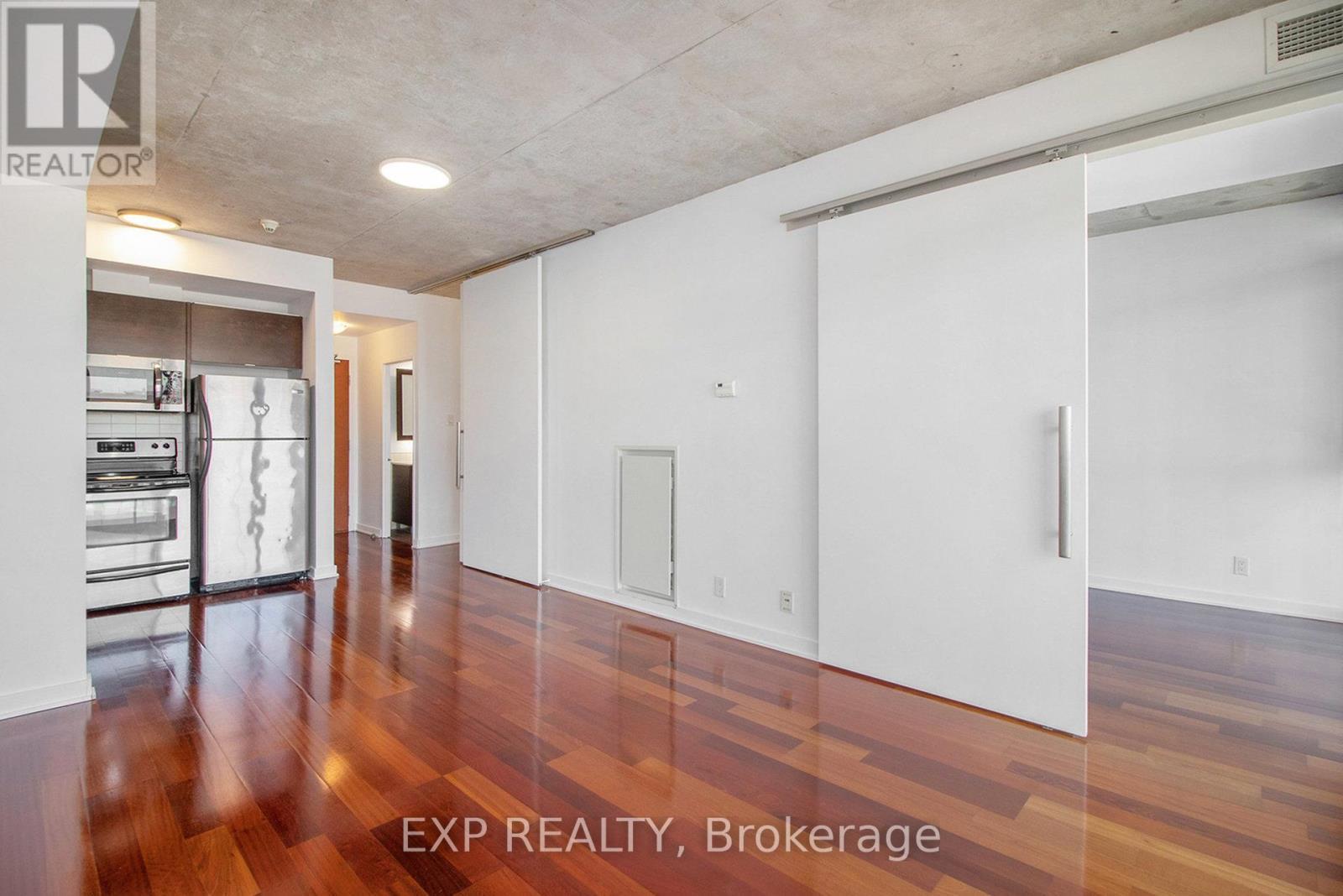 












1305 - 324 LAURIER AVENUE W

,
Ottawa,




Ontario
K1N6P6

