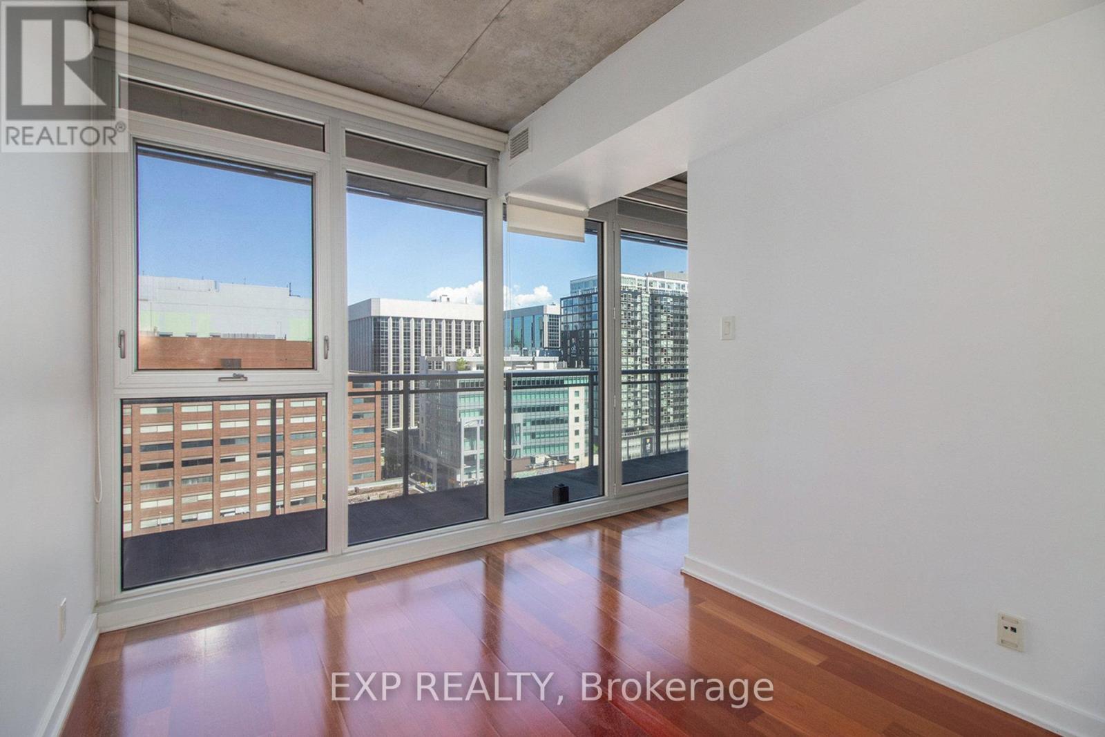 












1305 - 324 LAURIER AVENUE W

,
Ottawa,




Ontario
K1N6P6

