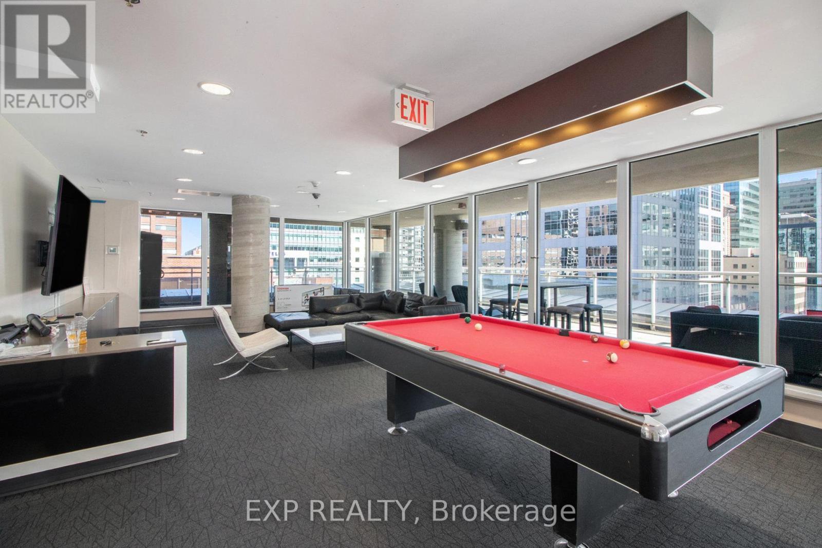 












1305 - 324 LAURIER AVENUE W

,
Ottawa,




Ontario
K1N6P6


