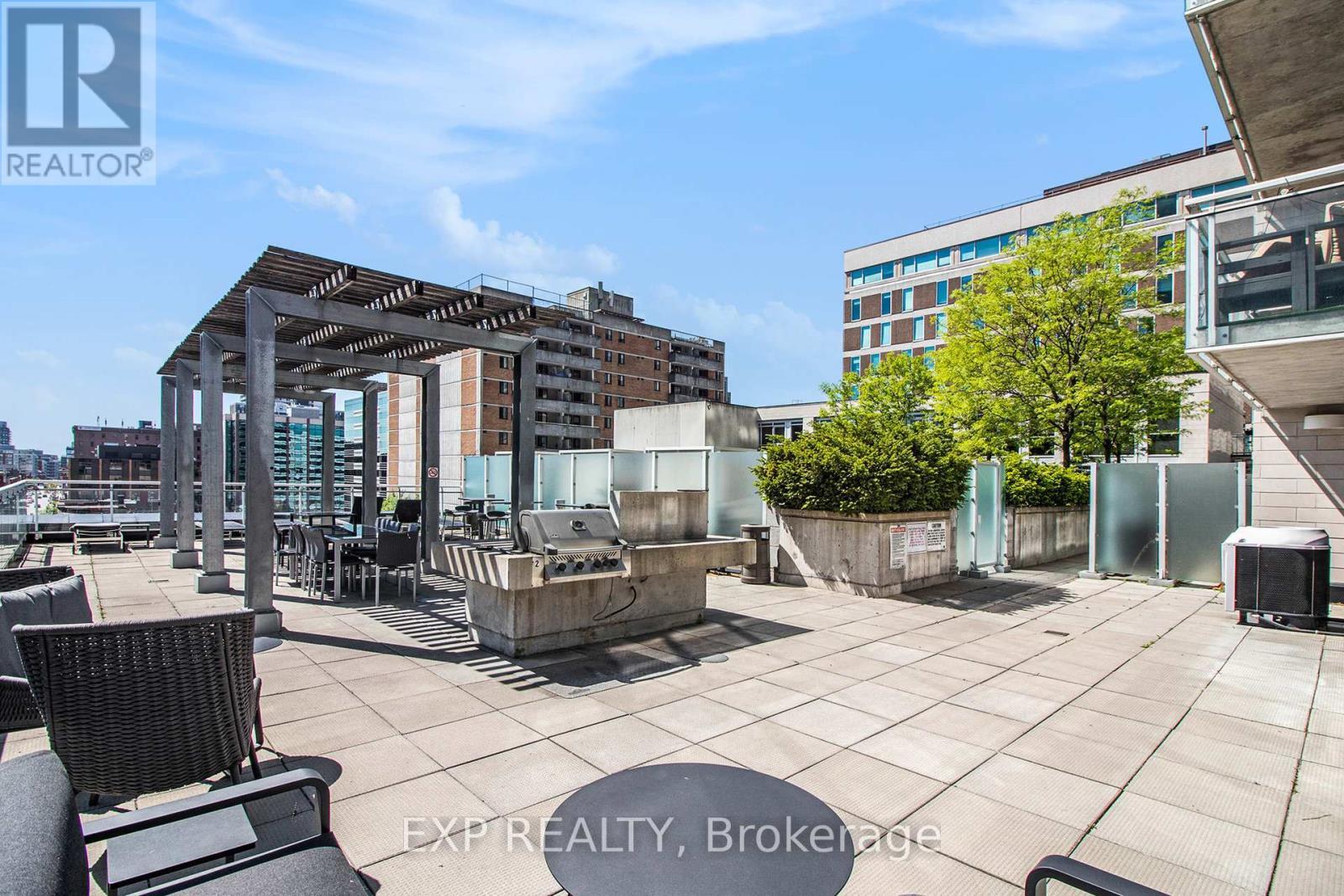 












1305 - 324 LAURIER AVENUE W

,
Ottawa,




Ontario
K1N6P6

