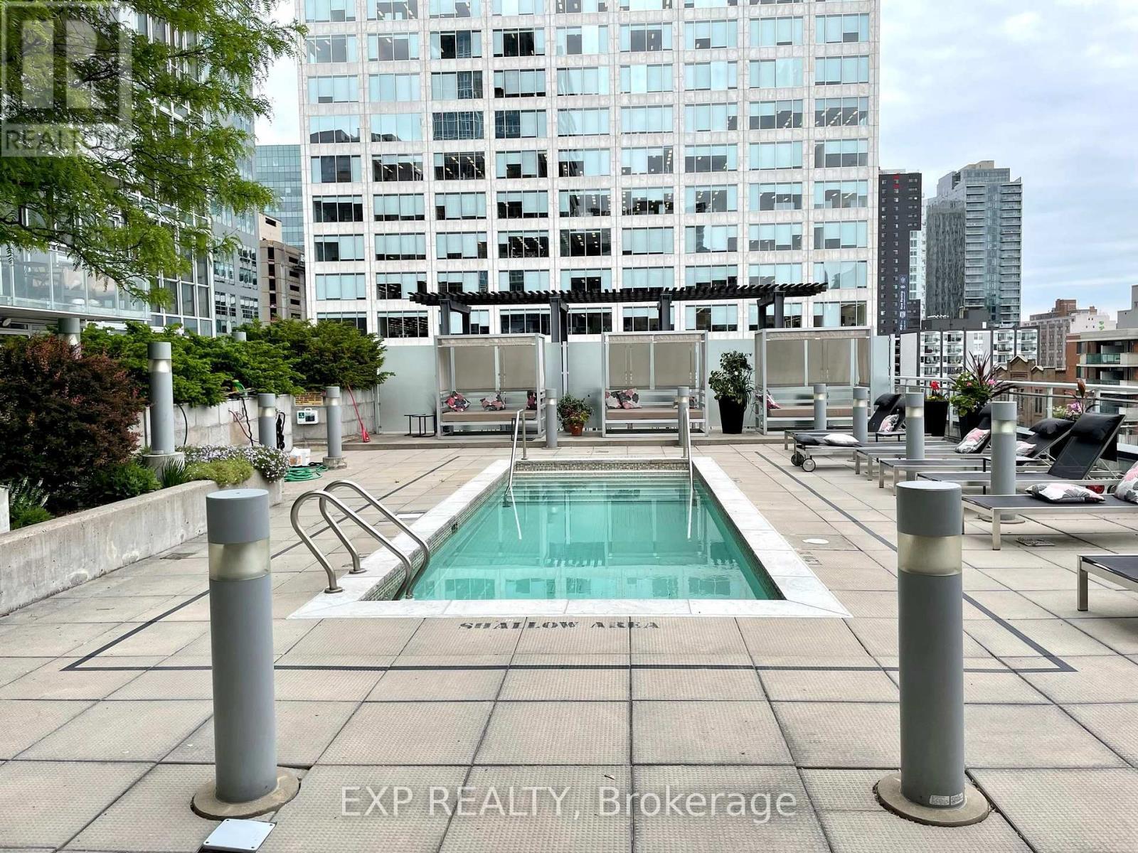 












1305 - 324 LAURIER AVENUE W

,
Ottawa,




Ontario
K1N6P6

