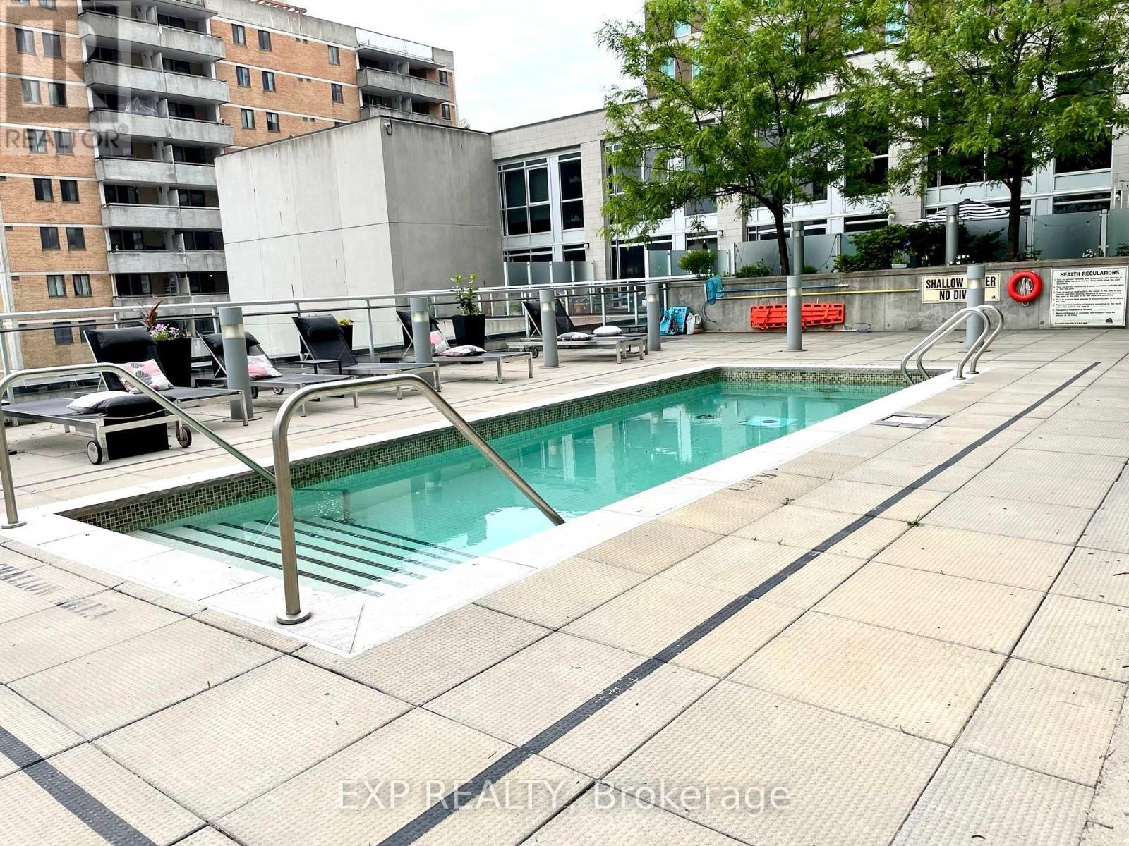 












1305 - 324 LAURIER AVENUE W

,
Ottawa,




Ontario
K1N6P6

