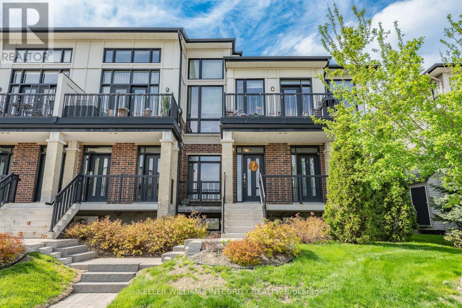 












113 POPLIN STREET

,
Ottawa,




Ontario
K4M0G7


