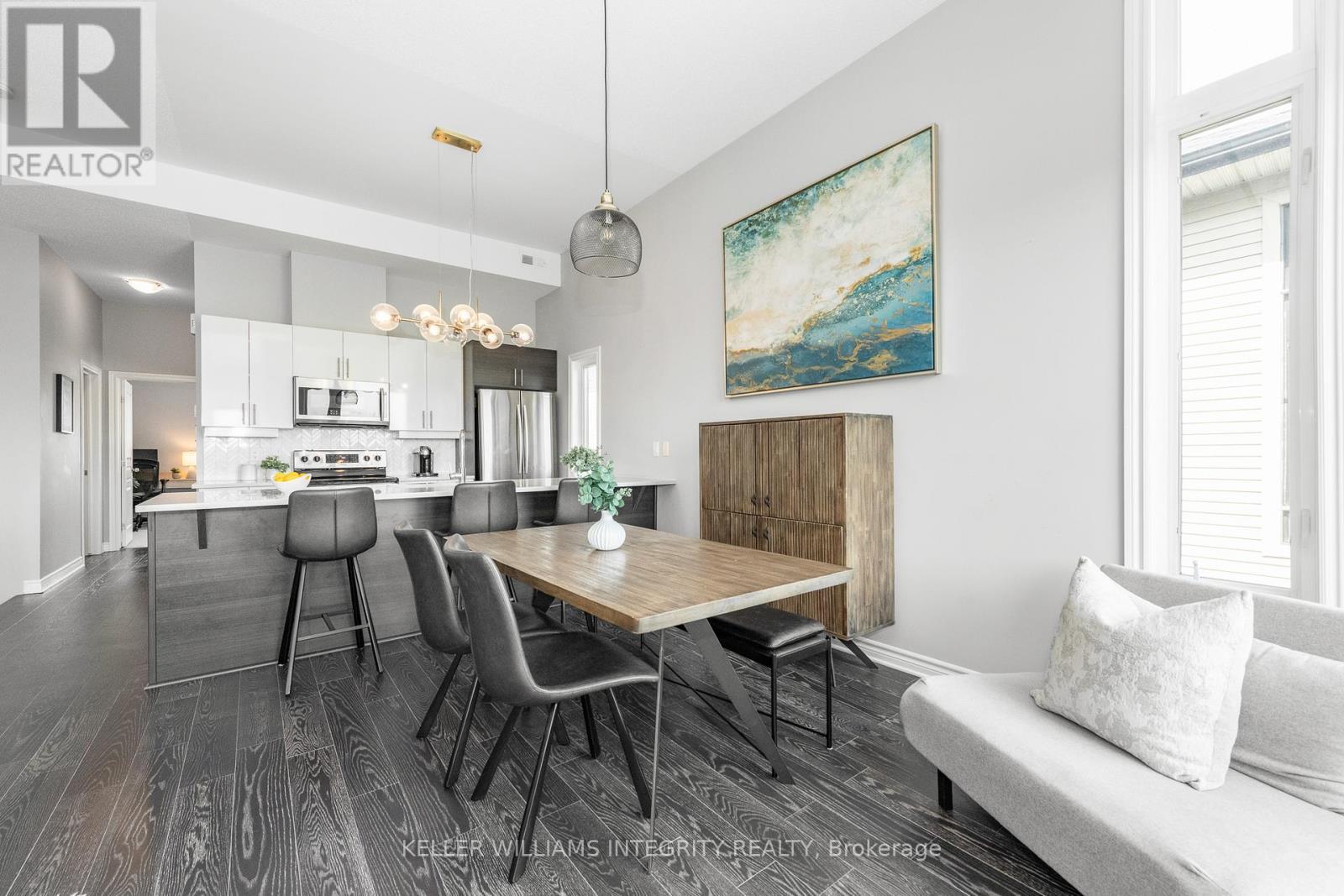 












113 POPLIN STREET

,
Ottawa,




Ontario
K4M0G7


