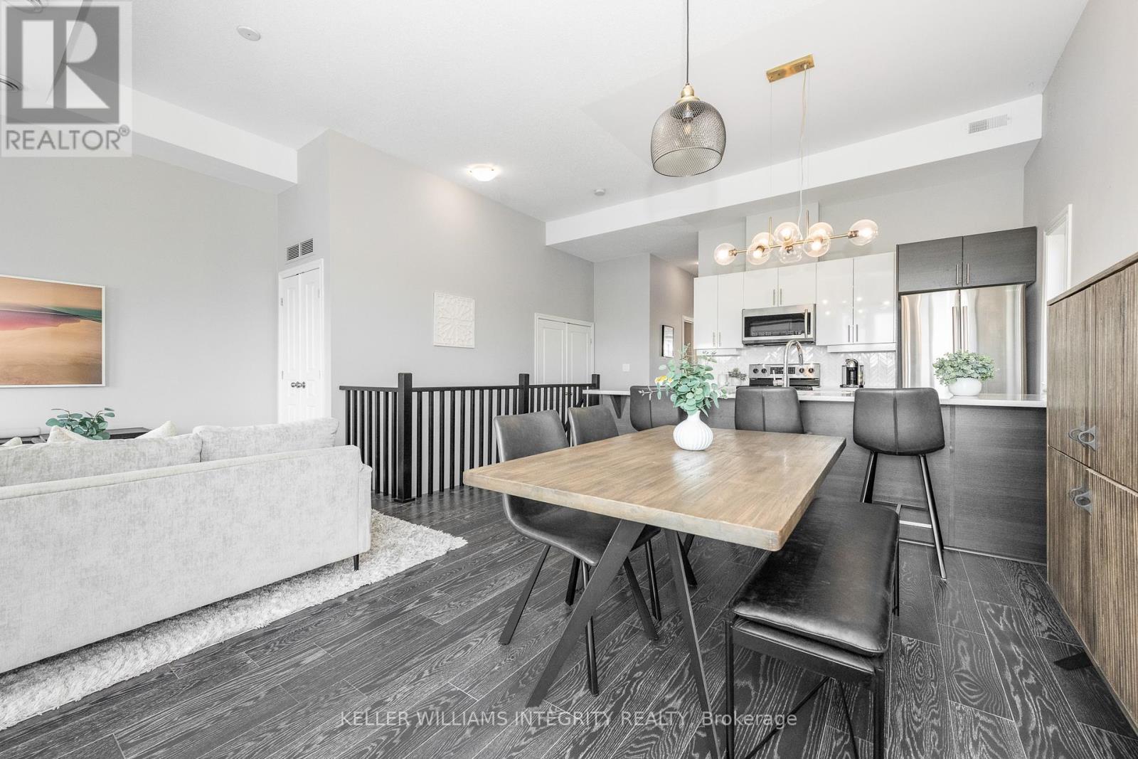 












113 POPLIN STREET

,
Ottawa,




Ontario
K4M0G7

