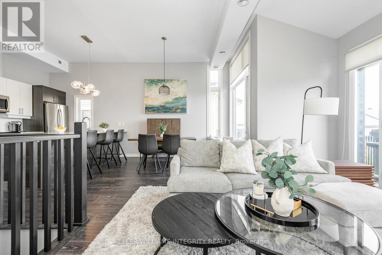 












113 POPLIN STREET

,
Ottawa,




Ontario
K4M0G7

