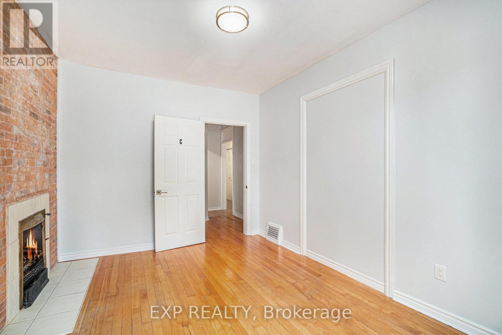 












350 FIFTH AVENUE

,
Ottawa,




Ontario
K1S2N8

