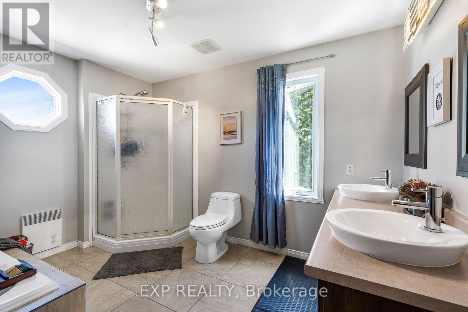 












1875 LAJOIE STREET E

,
Alfred and Plantagenet,




Ontario
K0B1J0


