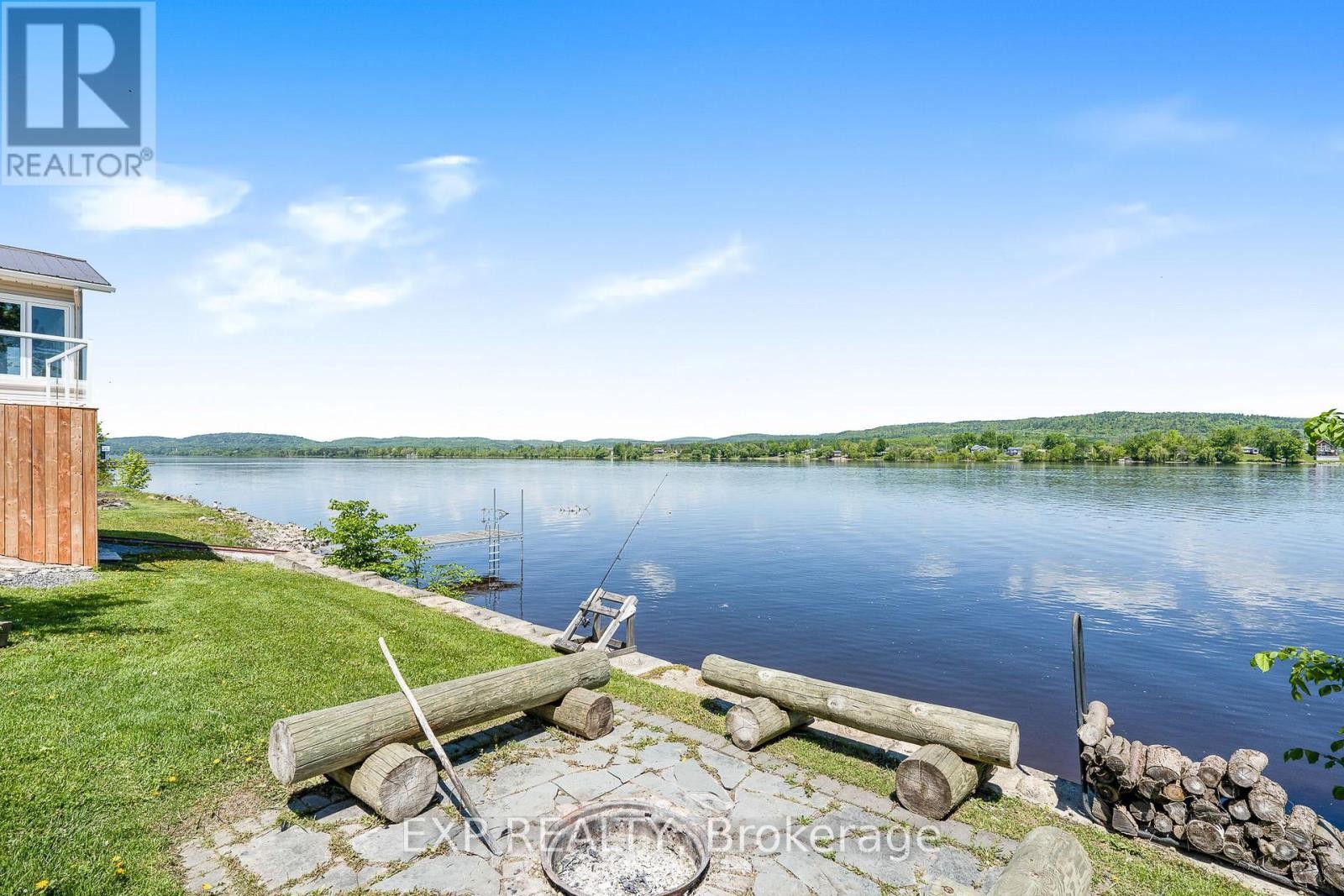 












1875 LAJOIE STREET E

,
Alfred and Plantagenet,




Ontario
K0B1J0

