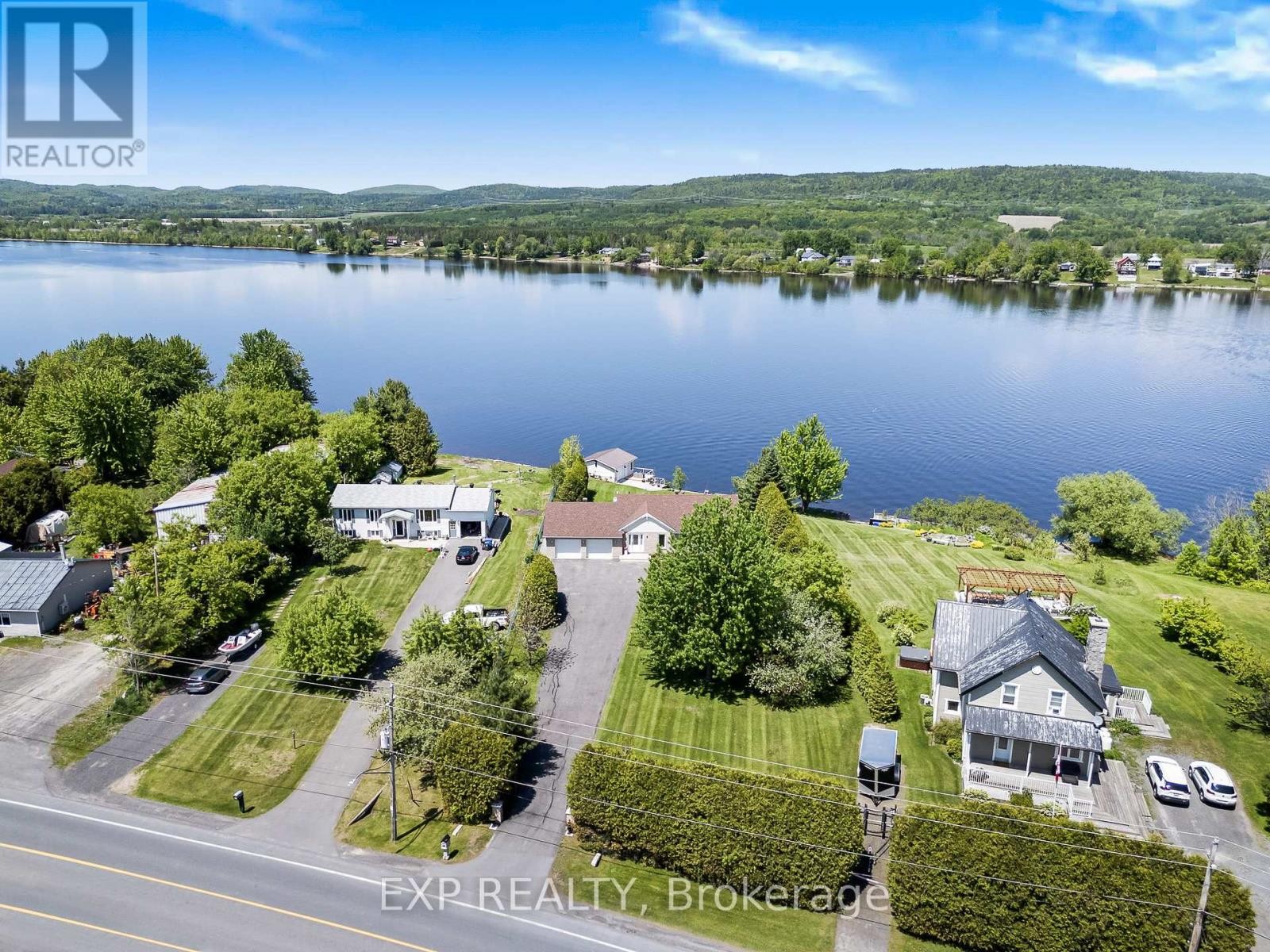












1875 LAJOIE STREET E

,
Alfred and Plantagenet,




Ontario
K0B1J0

