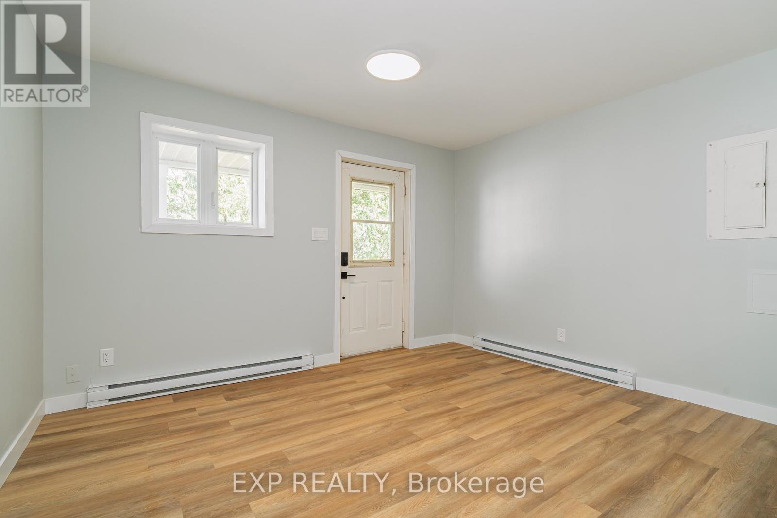 












467 MAIN STREET

,
Hawkesbury,




Ontario
K6A2S6


