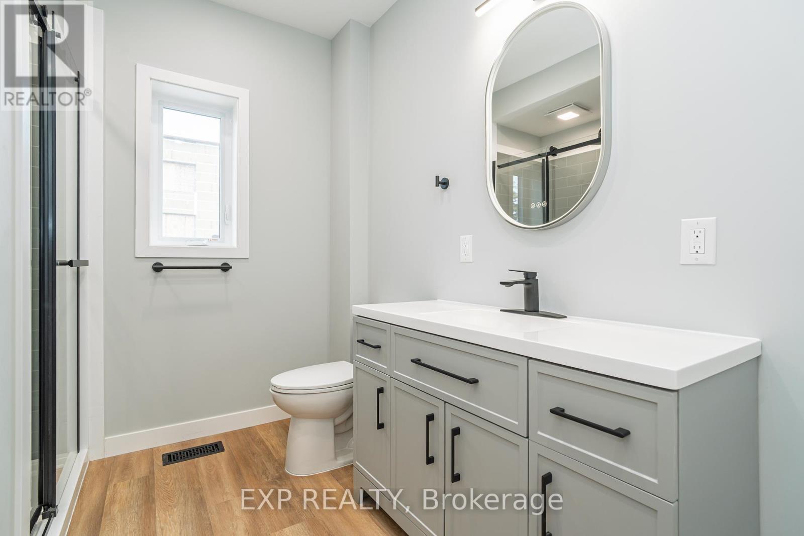 












467 MAIN STREET

,
Hawkesbury,




Ontario
K6A2S6

