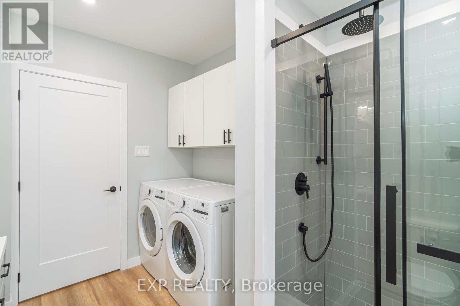 












467 MAIN STREET

,
Hawkesbury,




Ontario
K6A2S6

