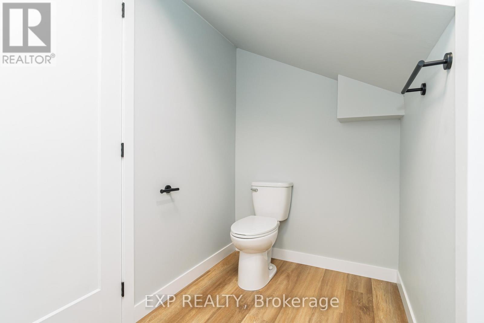 












467 MAIN STREET

,
Hawkesbury,




Ontario
K6A2S6

