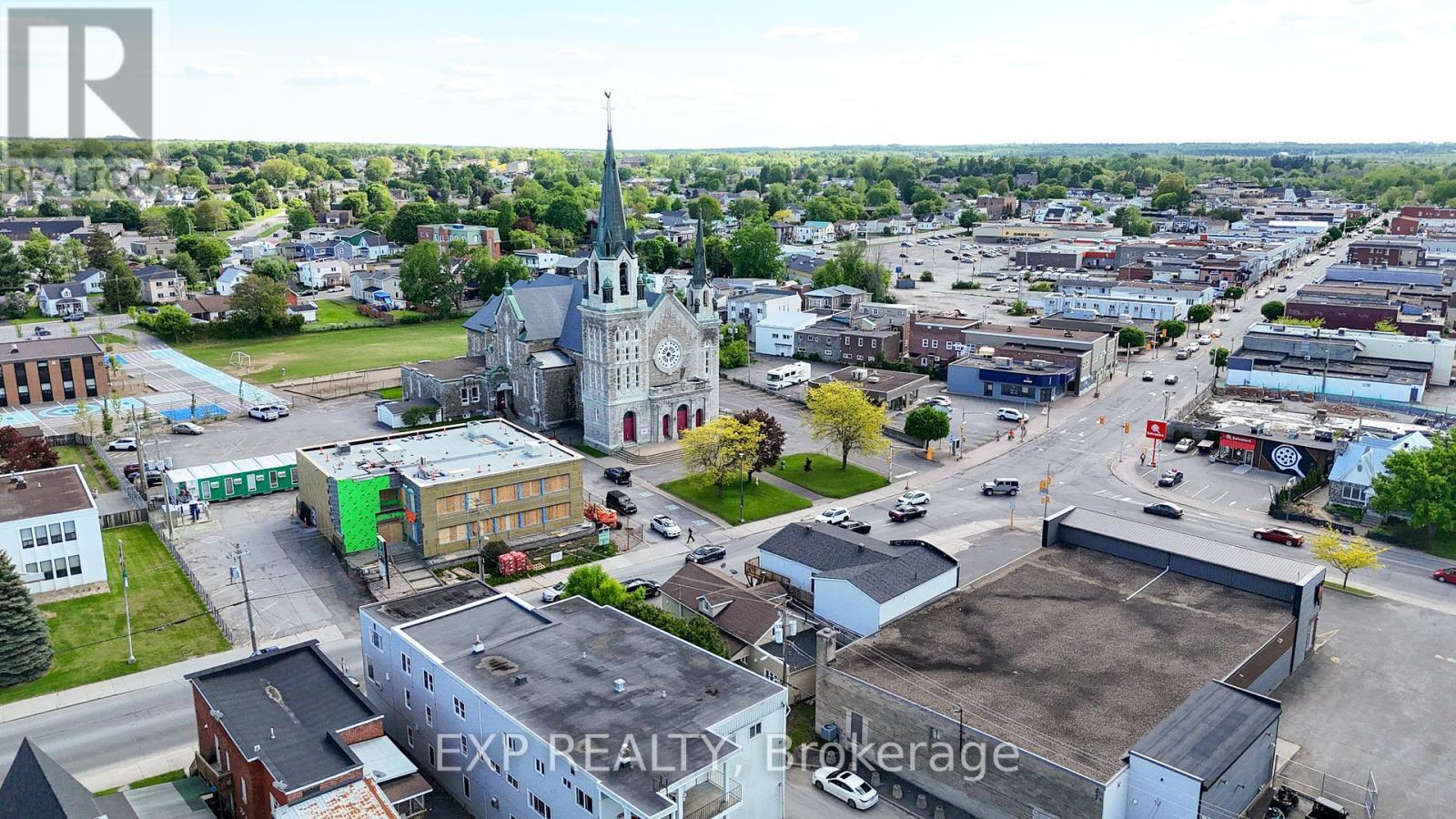 












467 MAIN STREET

,
Hawkesbury,




Ontario
K6A2S6

