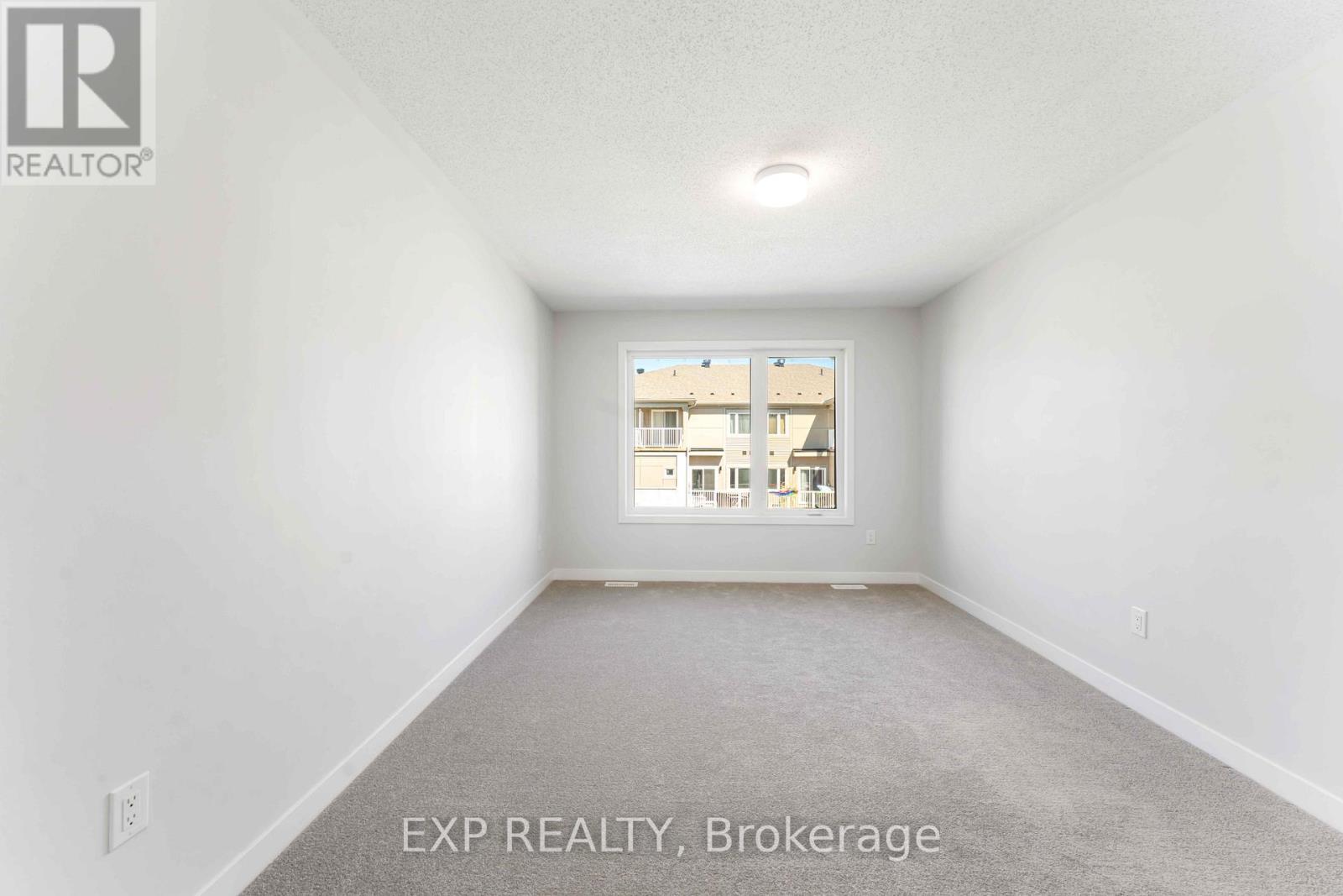 












322 OLIVENITE PRIVATE

,
Ottawa,




Ontario
K2J7J4

