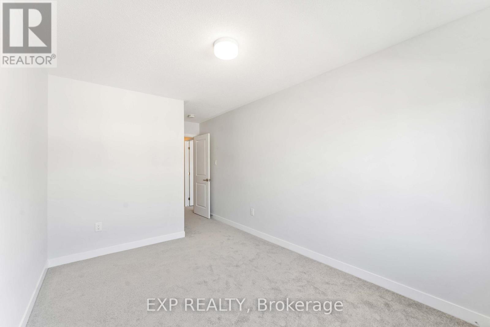 












322 OLIVENITE PRIVATE

,
Ottawa,




Ontario
K2J7J4

