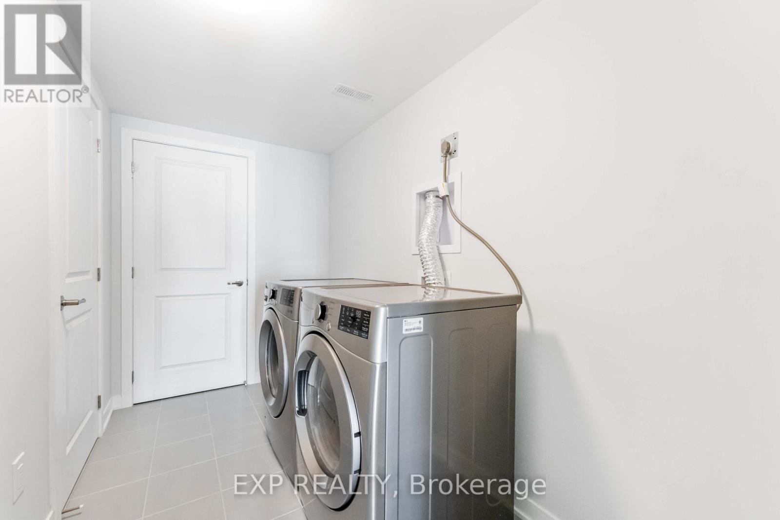 












322 OLIVENITE PRIVATE

,
Ottawa,




Ontario
K2J7J4


