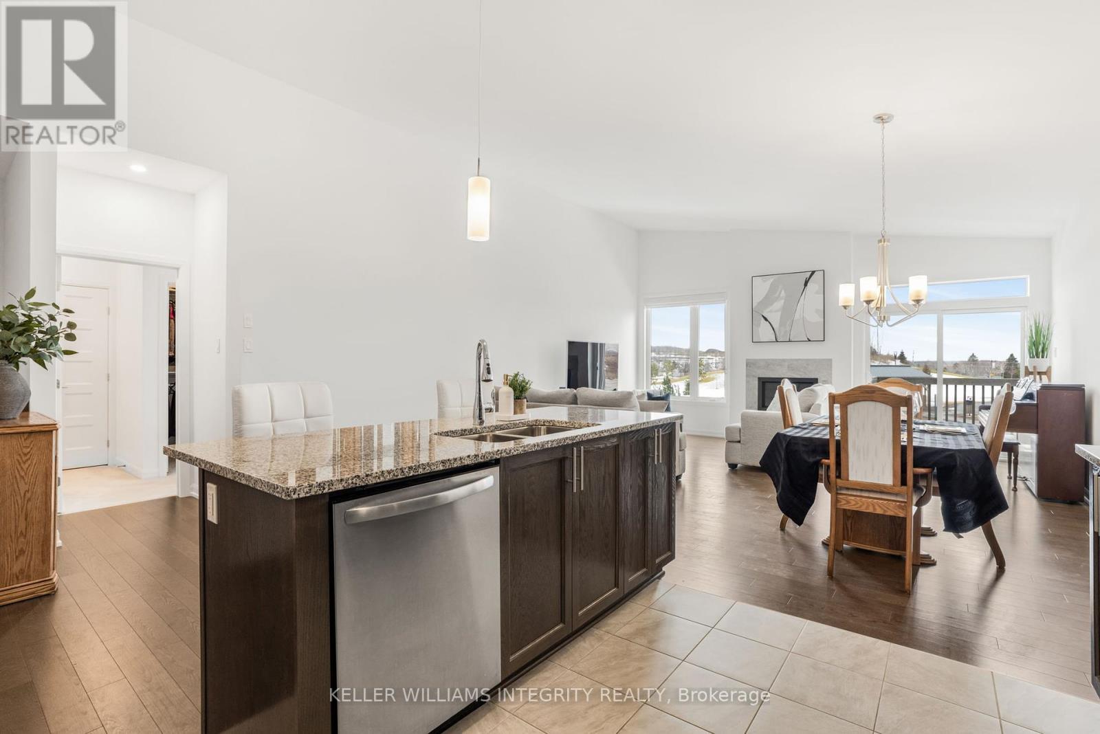 












627 RUBY STREET

,
Clarence-Rockland,




Ontario
K4K0H3

