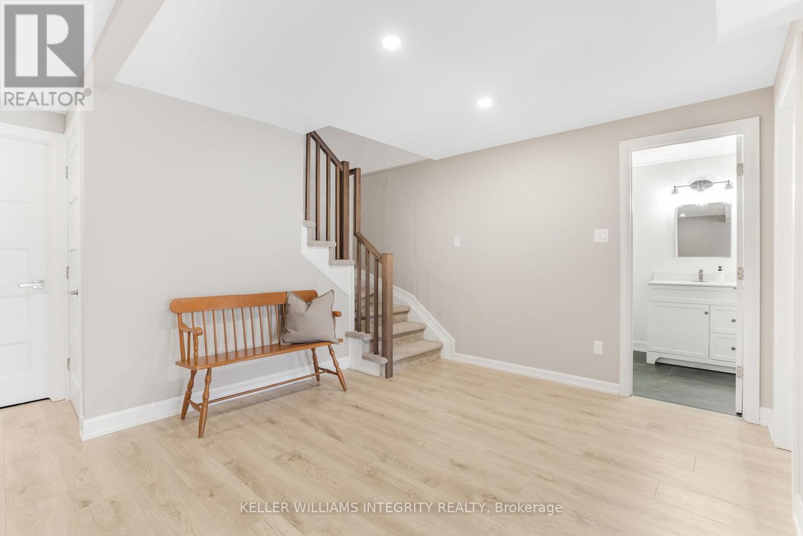 












627 RUBY STREET

,
Clarence-Rockland,




Ontario
K4K0H3


