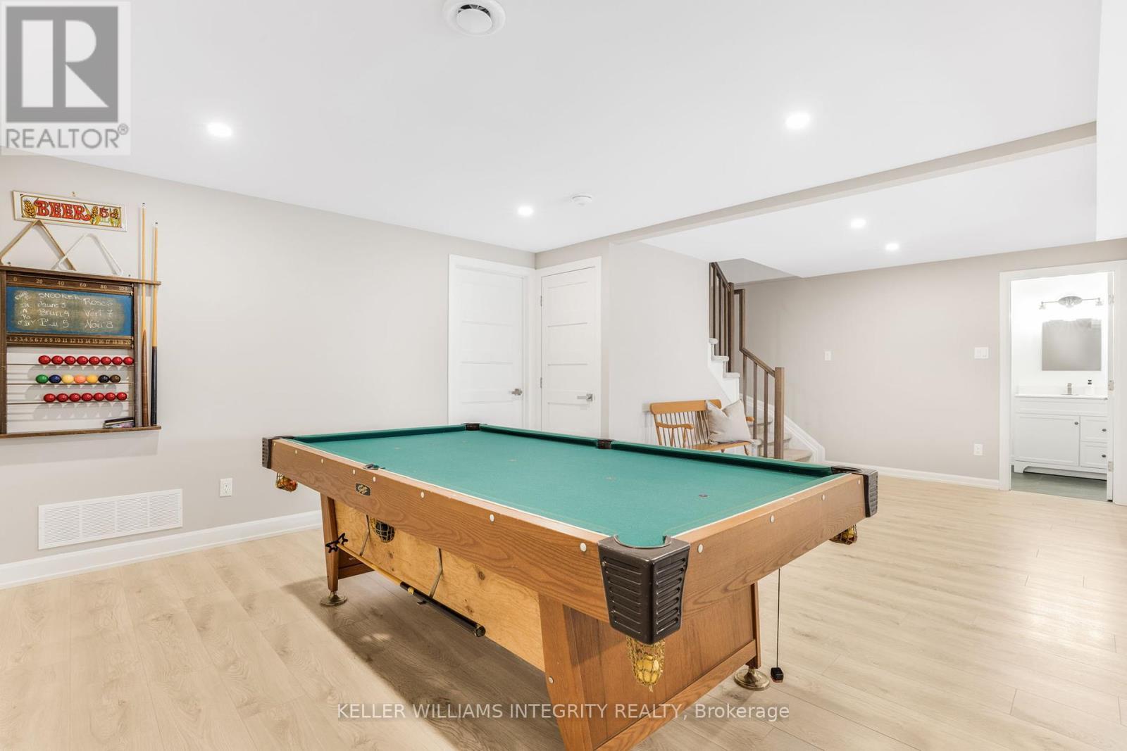 












627 RUBY STREET

,
Clarence-Rockland,




Ontario
K4K0H3

