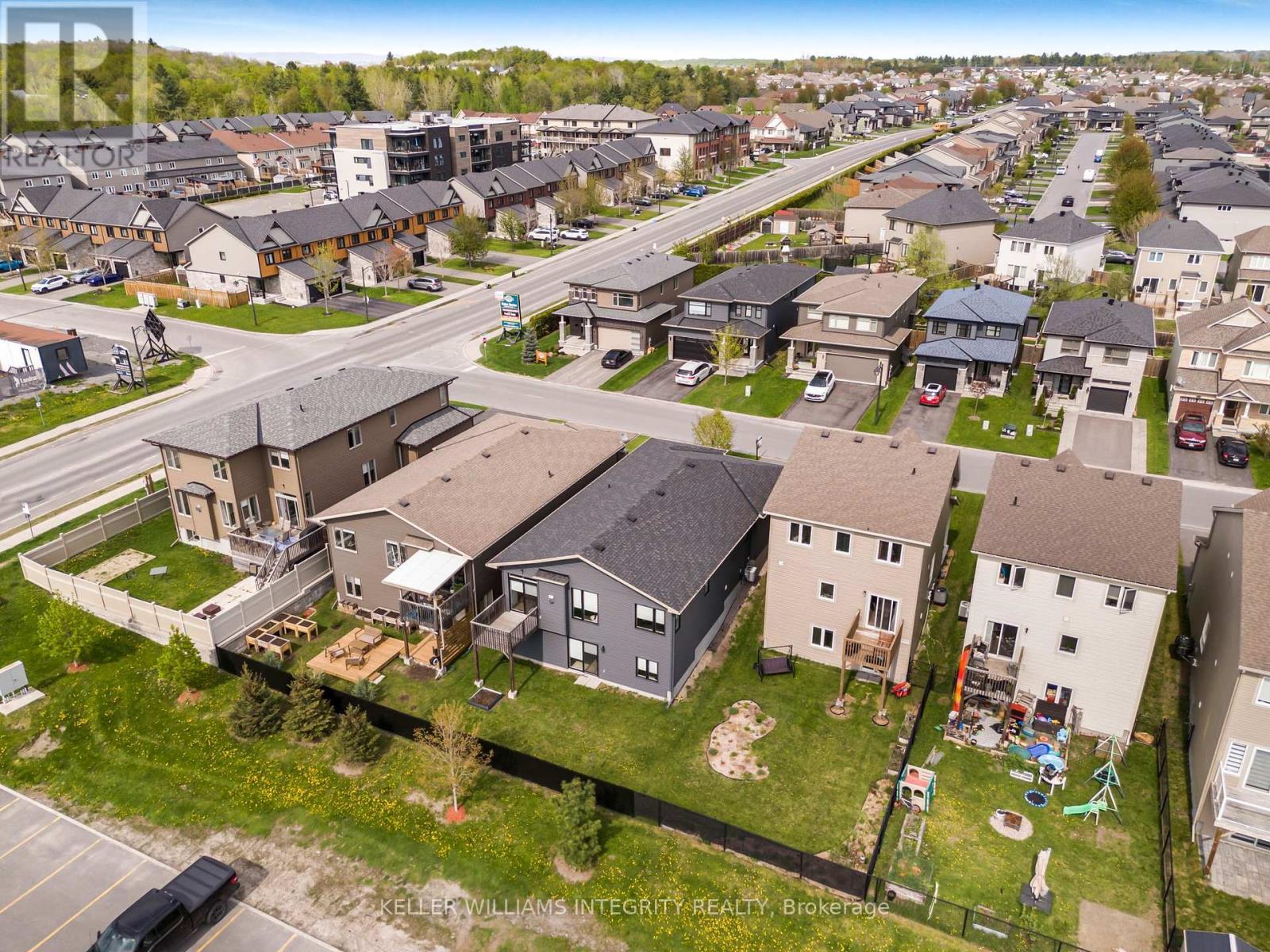 












627 RUBY STREET

,
Clarence-Rockland,




Ontario
K4K0H3

