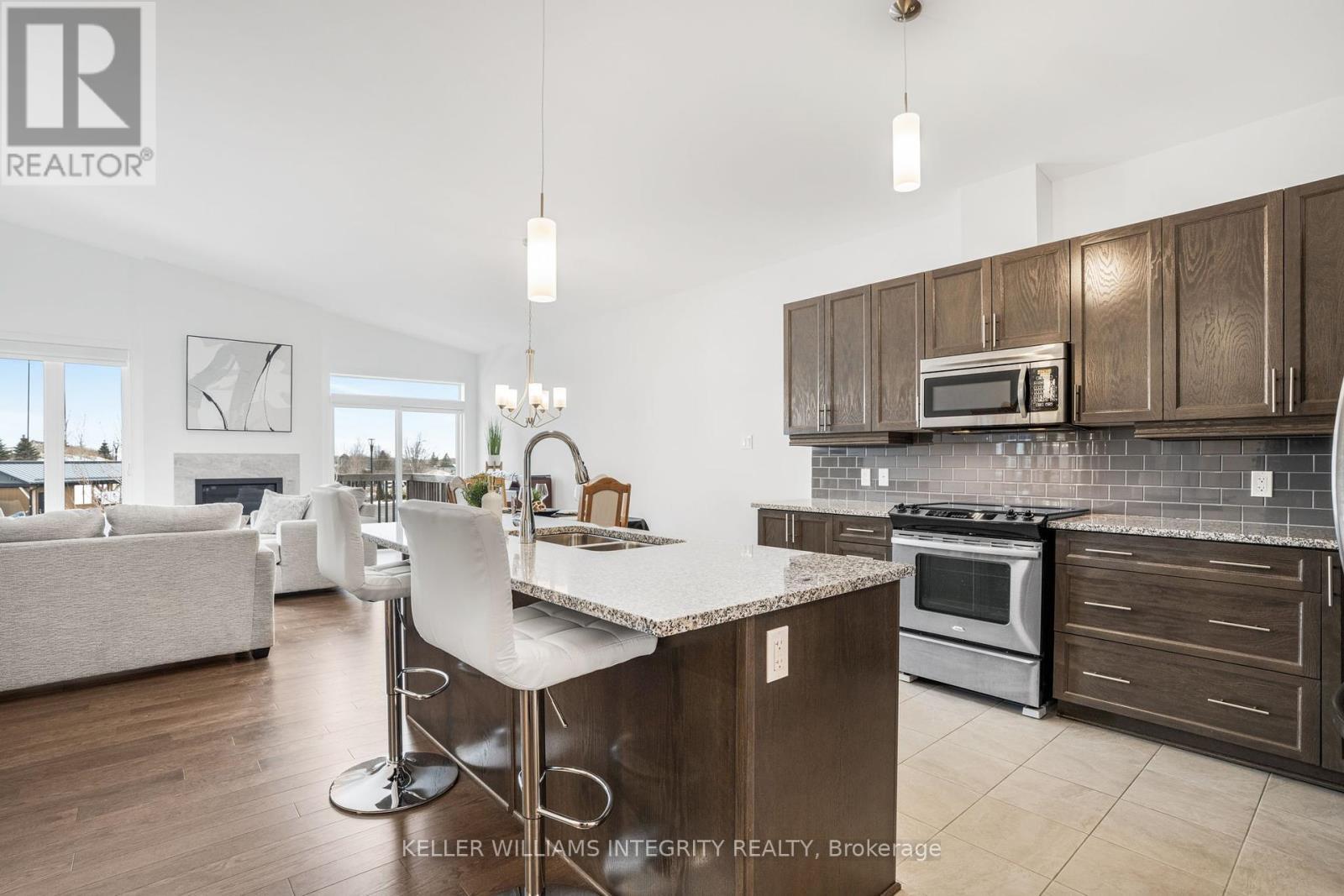 












627 RUBY STREET

,
Clarence-Rockland,




Ontario
K4K0H3

