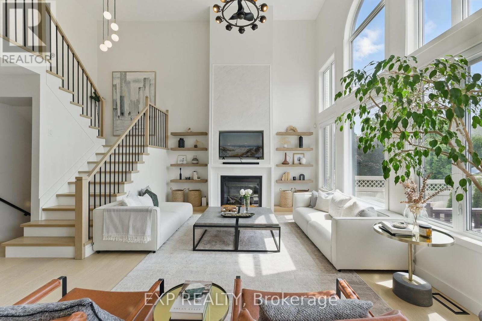 












709 OWLS CABIN AVENUE

,
Ottawa,




Ontario
K1V1X1

