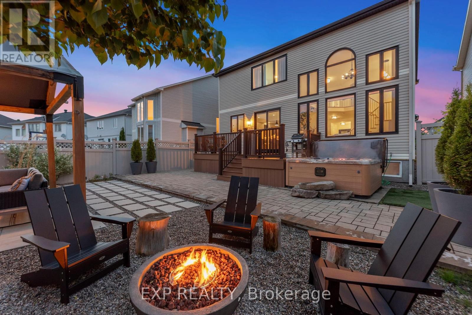 












709 OWLS CABIN AVENUE

,
Ottawa,




Ontario
K1V1X1


