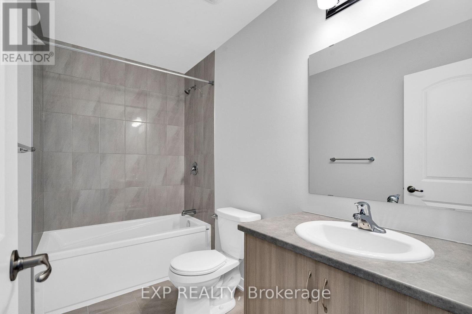 












116 ROBERT PERRY STREET

,
North Grenville,




Ontario
K0G1J0

